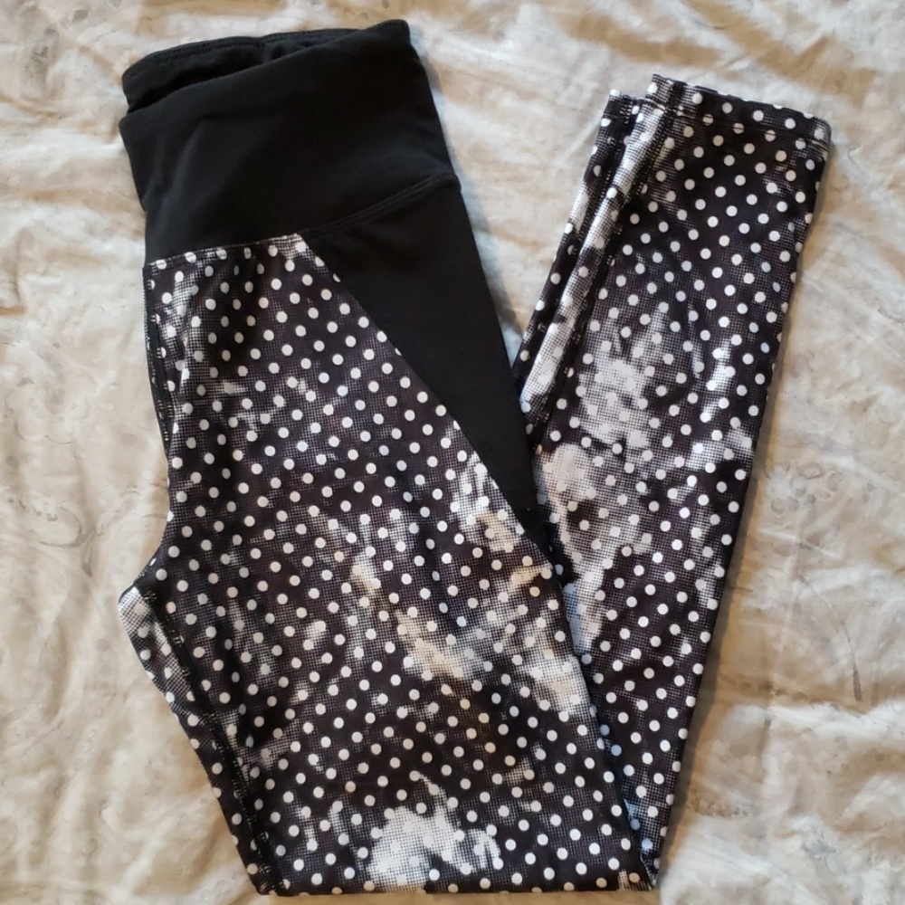 Betsey Johnson performance work out leggings